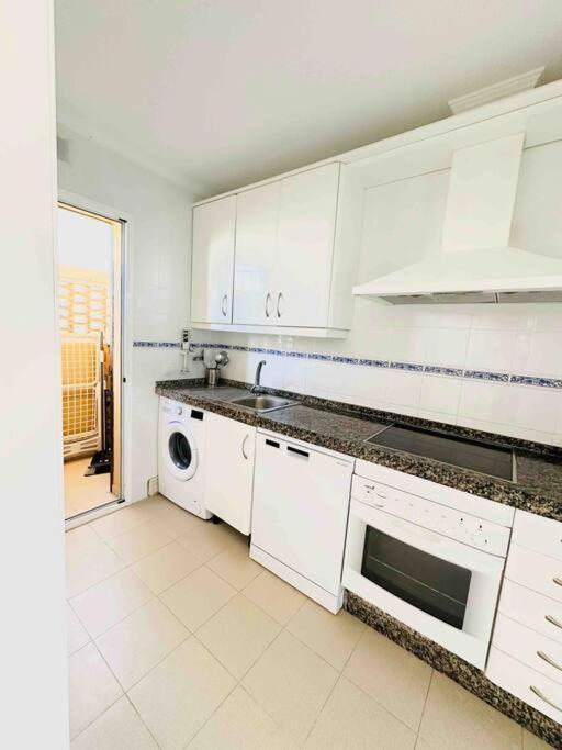 Adosado En Novo Atlantico Golf Apartment Novo Sancti Petri Luaran gambar